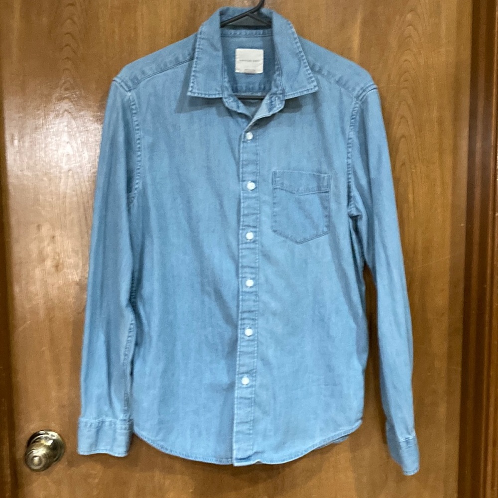 American Eagle Lightweight Denim Button Down Shirt - image 1